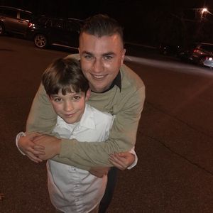 Meet your Posher, Gregory